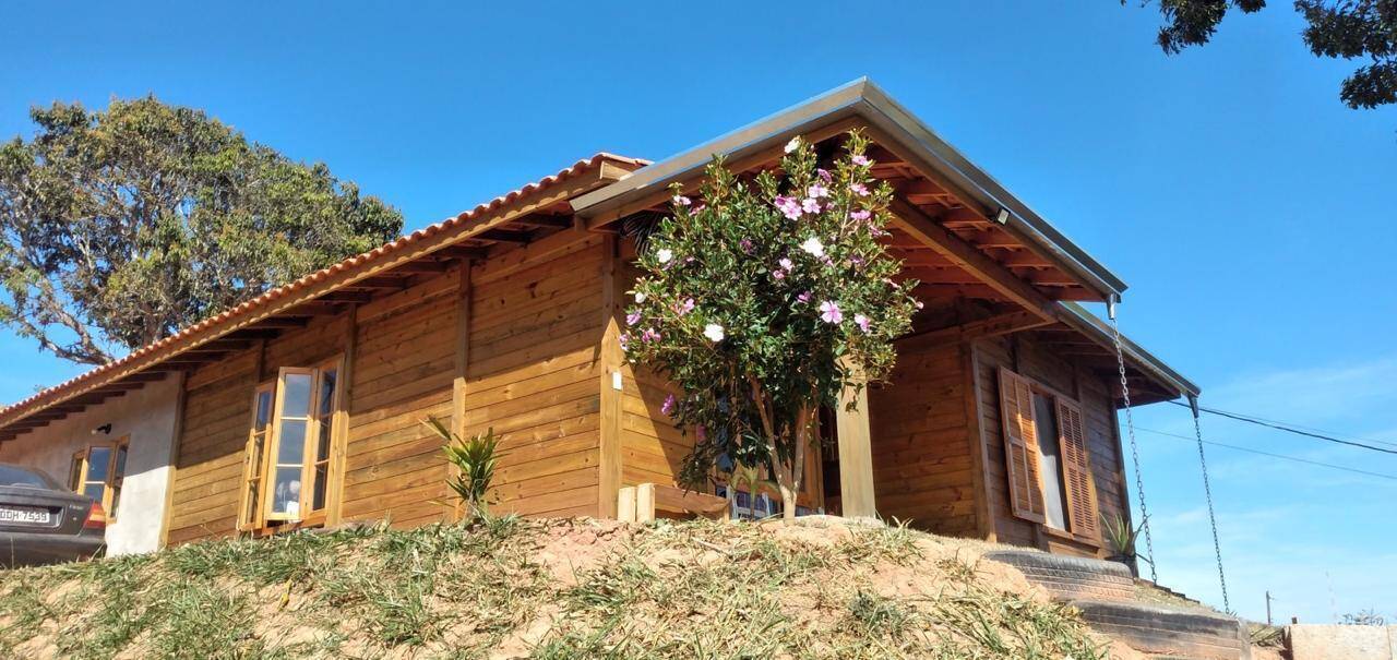Chácara, 3 quartos, 1500 m² - Foto 2