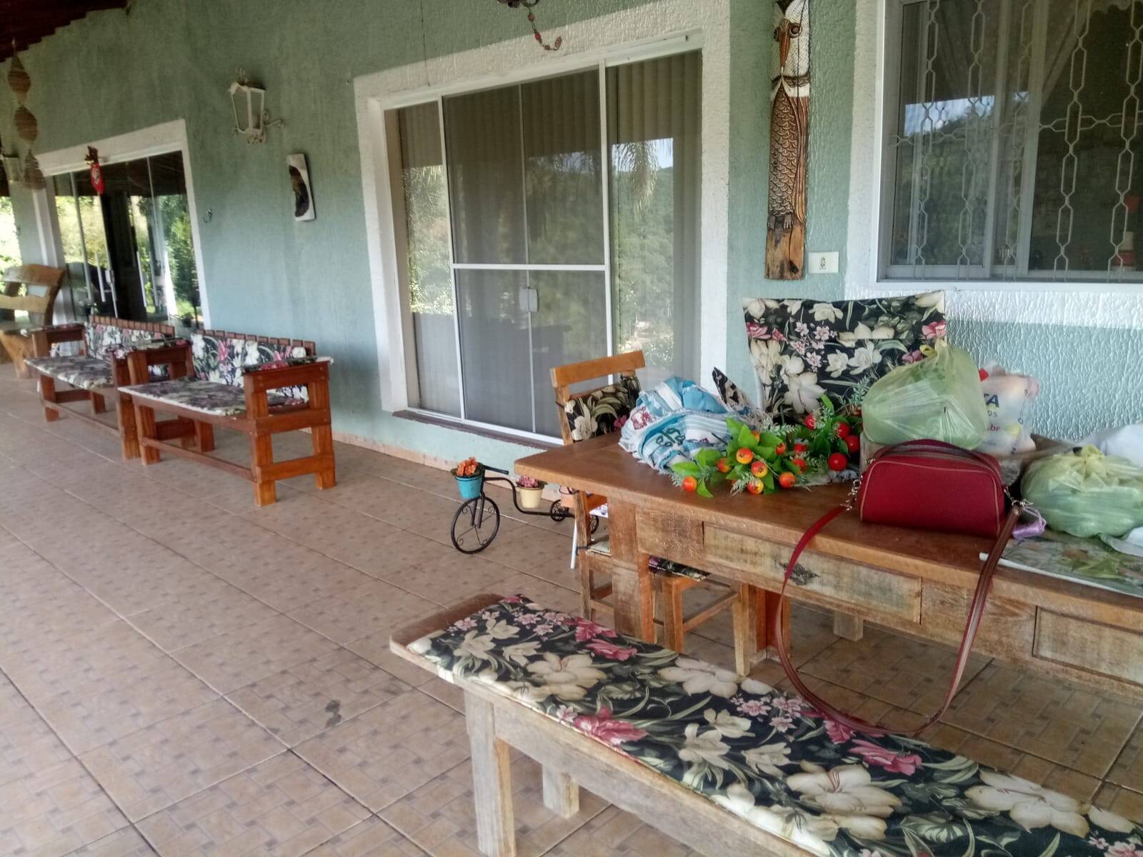 Chácara, 3 quartos, 5650 m² - Foto 1