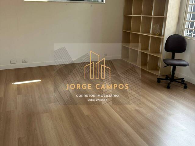 Casa para Venda em São José dos Campos - 4