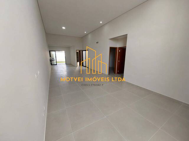 Casa para Venda em São José dos Campos - 2