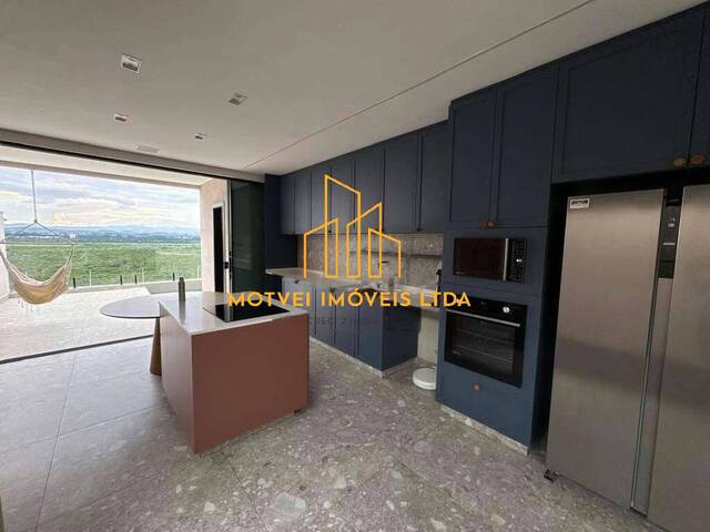 Casa para Venda em São José dos Campos - 4