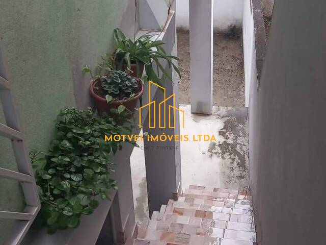 Casa para Venda em São José dos Campos - 3